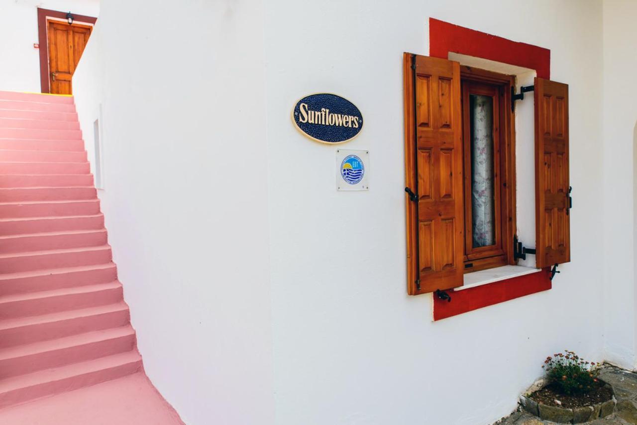 Sunflowers Apartments Marathókampos Exterior foto