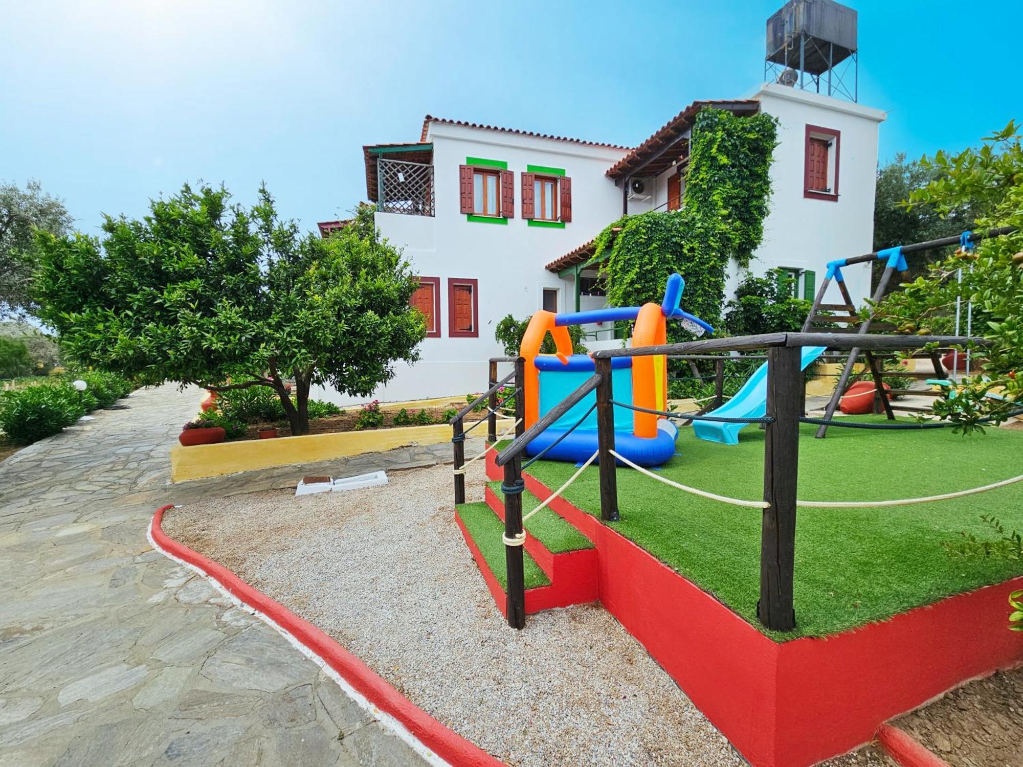 Sunflowers Apartments Marathókampos Exterior foto